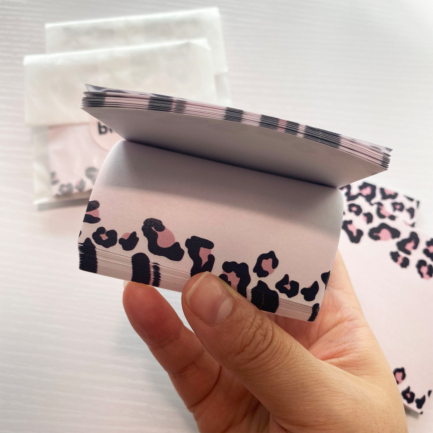 Pink Leopard print sticky notes